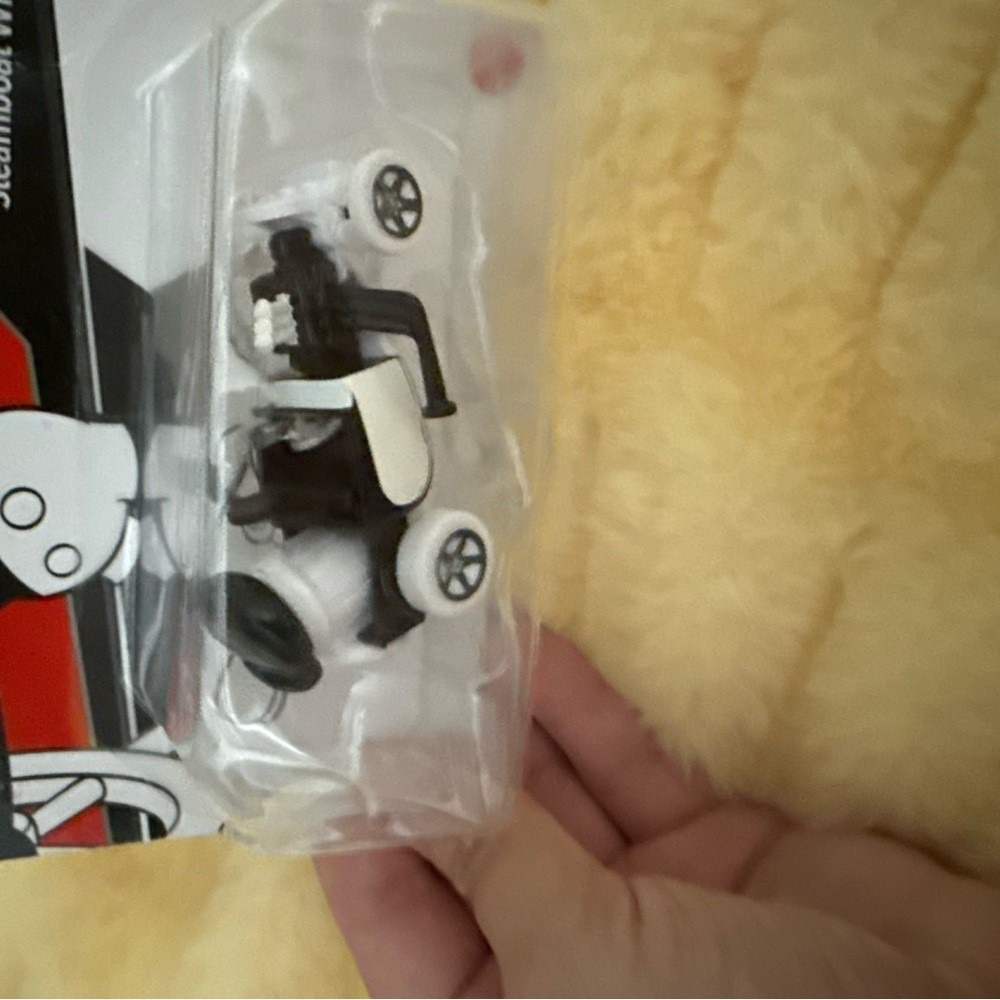 Hot Wheels Disney Character Car Steamboat Willie Mickey Mouse Black‎ White GXR38 - Picture 3 of 3